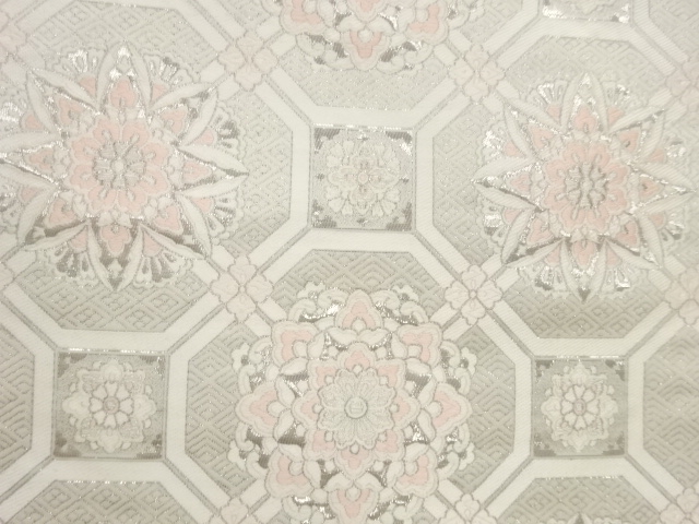  九百錦プラチナ箔蜀江に華文模様織出し袋帯